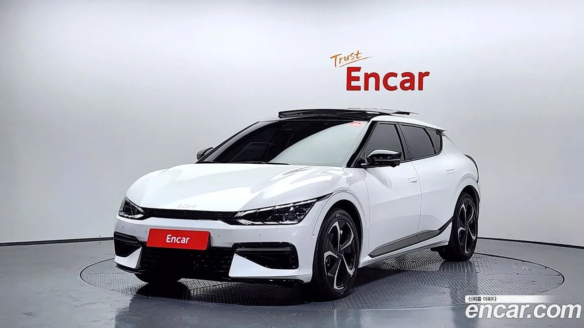 Kia EV6 2023 из KR, фото 1