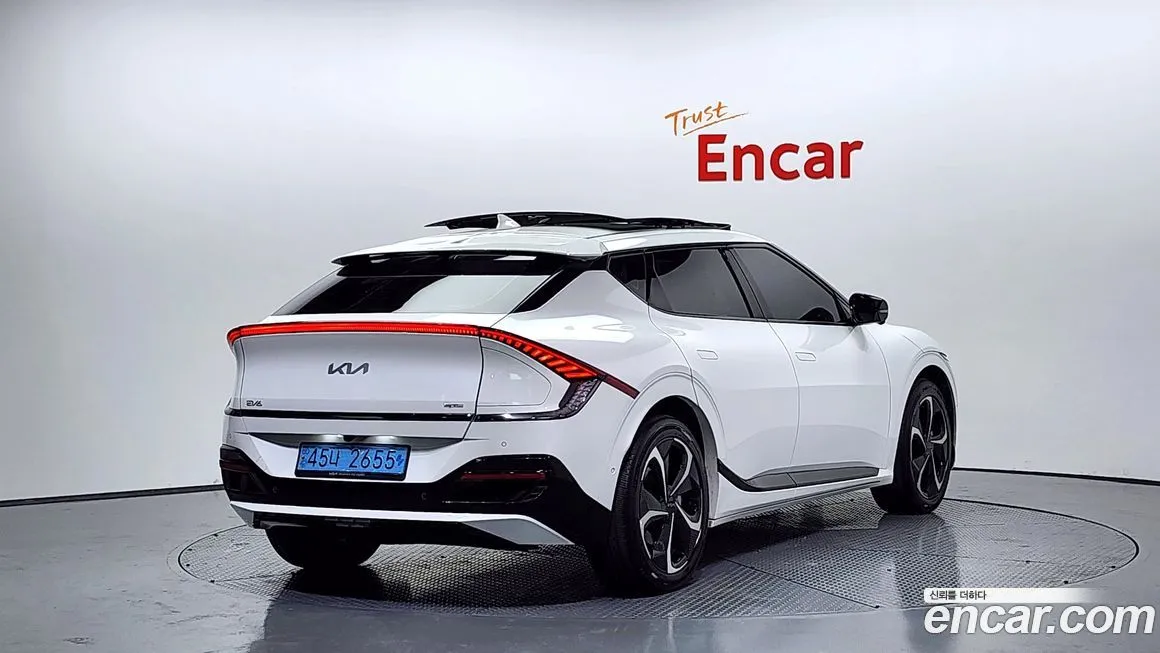 Kia EV6 2023 из KR, фото 7