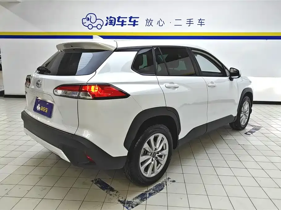 Toyota Corolla Cross 2022 из CN, фото 4