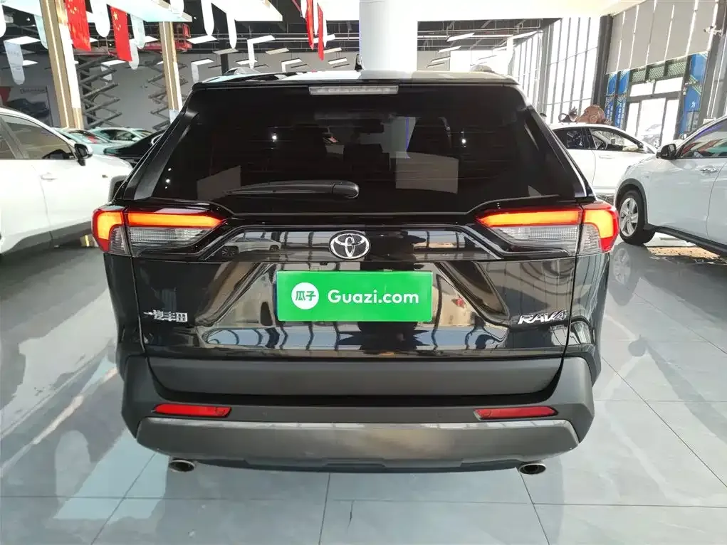 Toyota RAV4 2022 из CN, фото 10