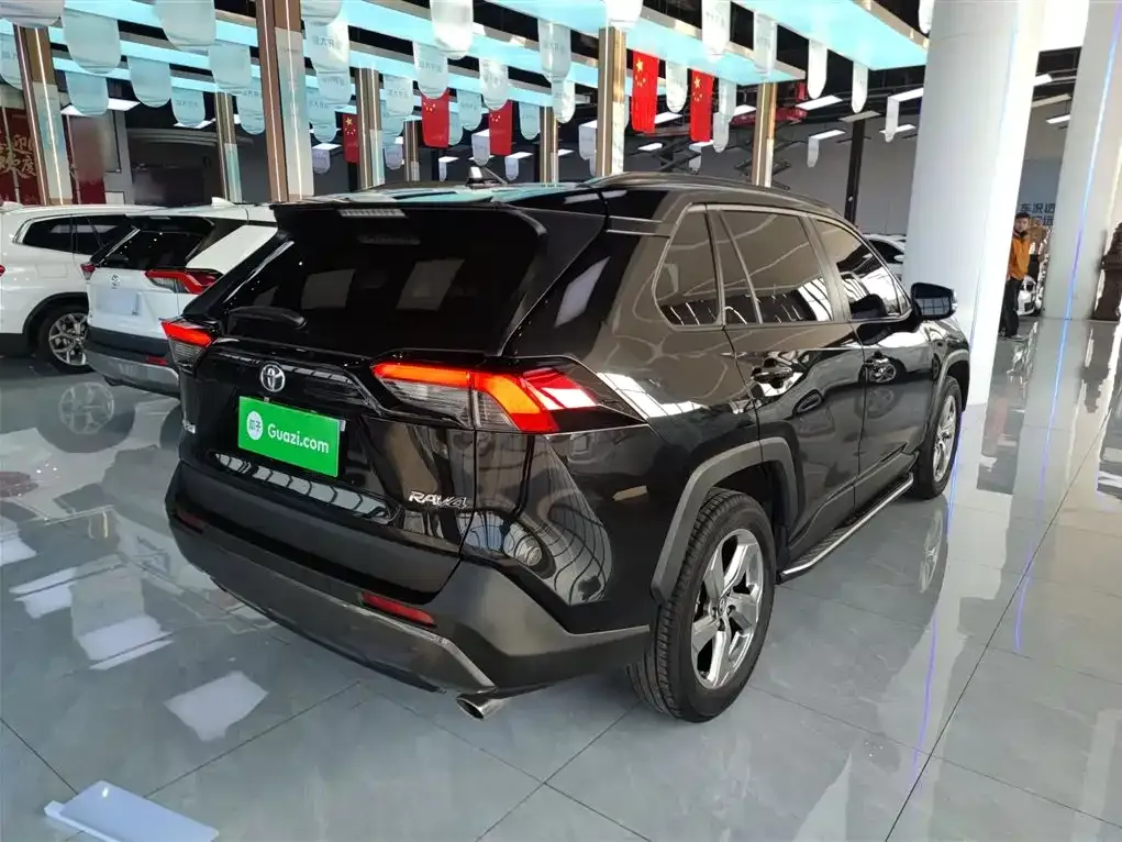 Toyota RAV4 2022 из CN, фото 8