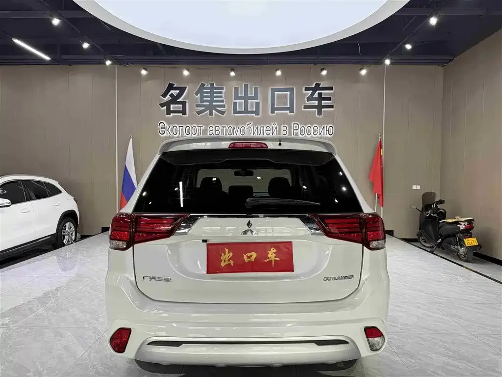 Mitsubishi Outlander 2021 из CN, фото 6