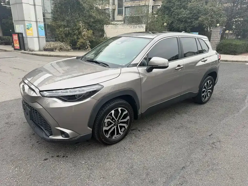 Toyota Frontlander 2023 из CN, фото 5