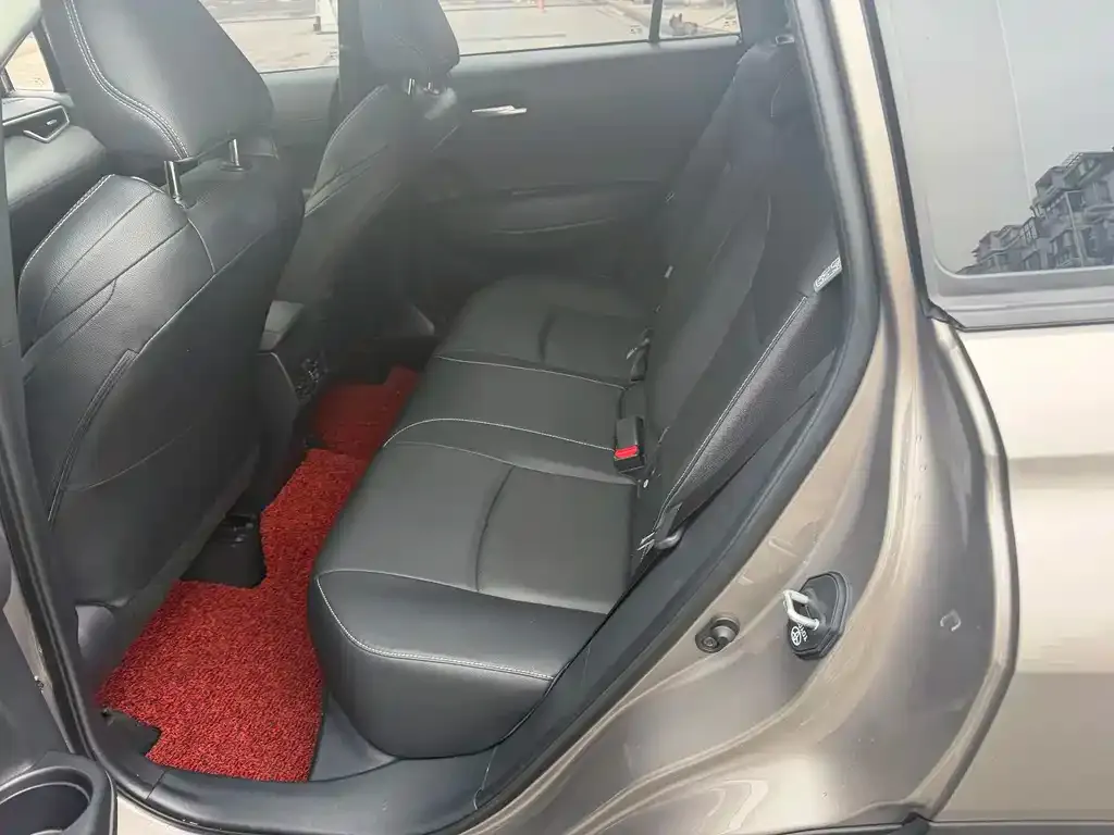Toyota Frontlander 2023 из CN, фото 3
