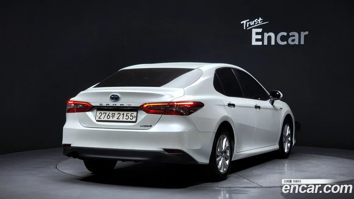 Toyota Camry 2022 из KR, фото 2