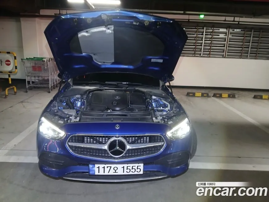 Mercedes-Benz C-Class 2023 из KR, фото 2