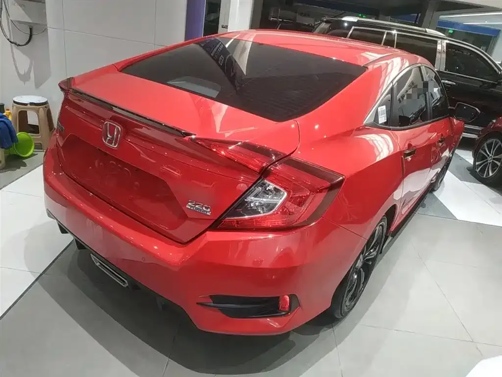 Honda Civic 2021 из CN, фото 8