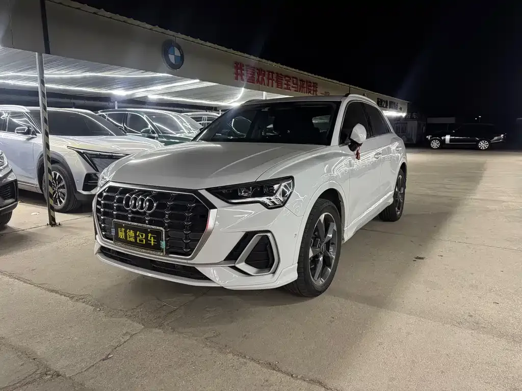 Audi Q3 2022 из CN, фото 1
