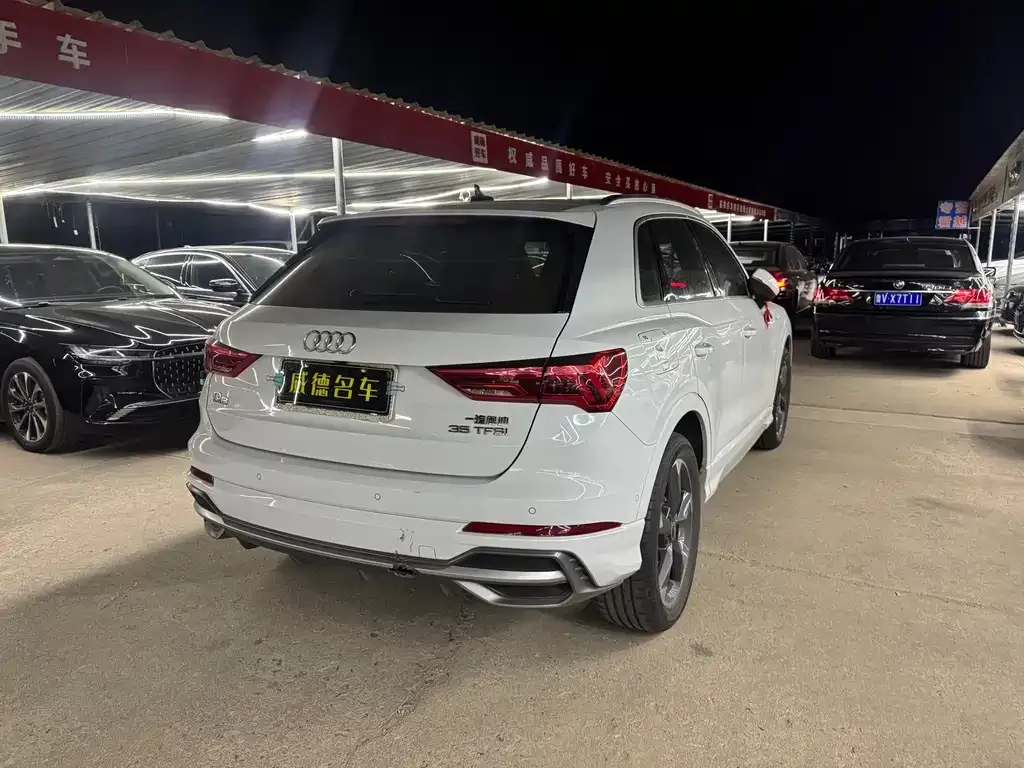 Audi Q3 2022 из CN, фото 10