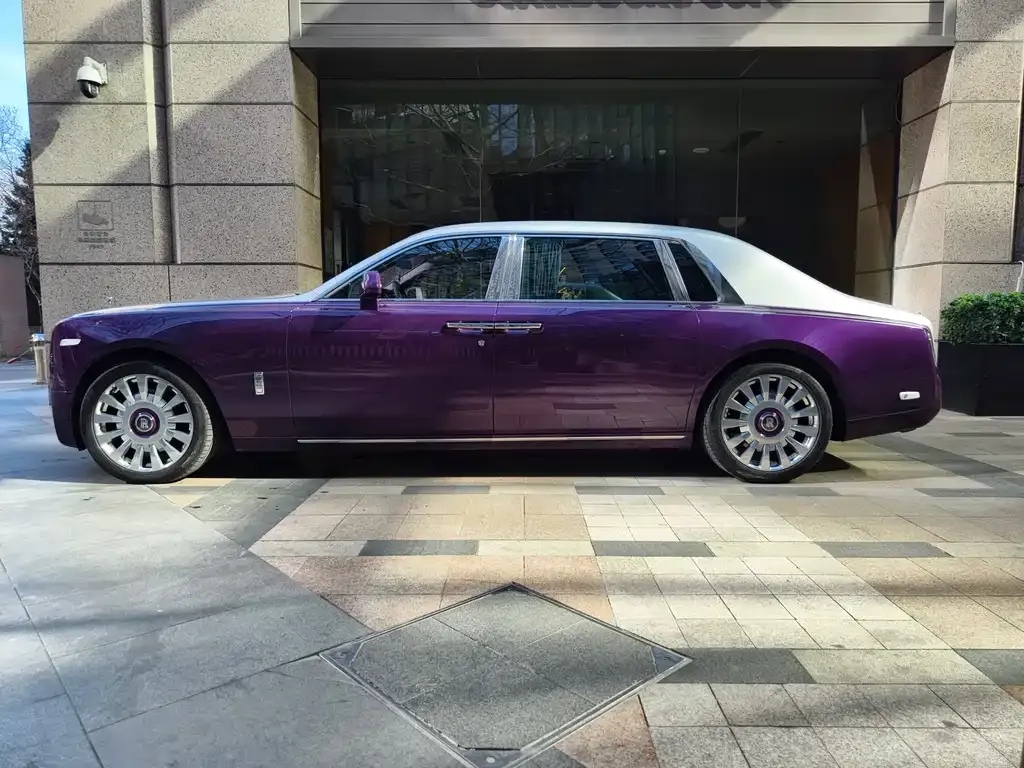 Rolls-Royce Phantom — фото 8
