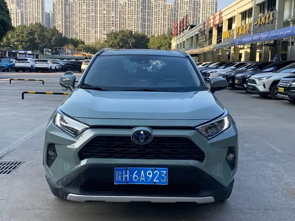 Toyota RAV4 2021 из CN, фото 3