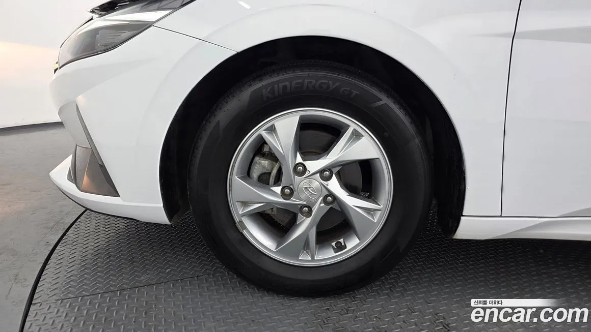 Hyundai AVANTE 2021 из KR, фото 4
