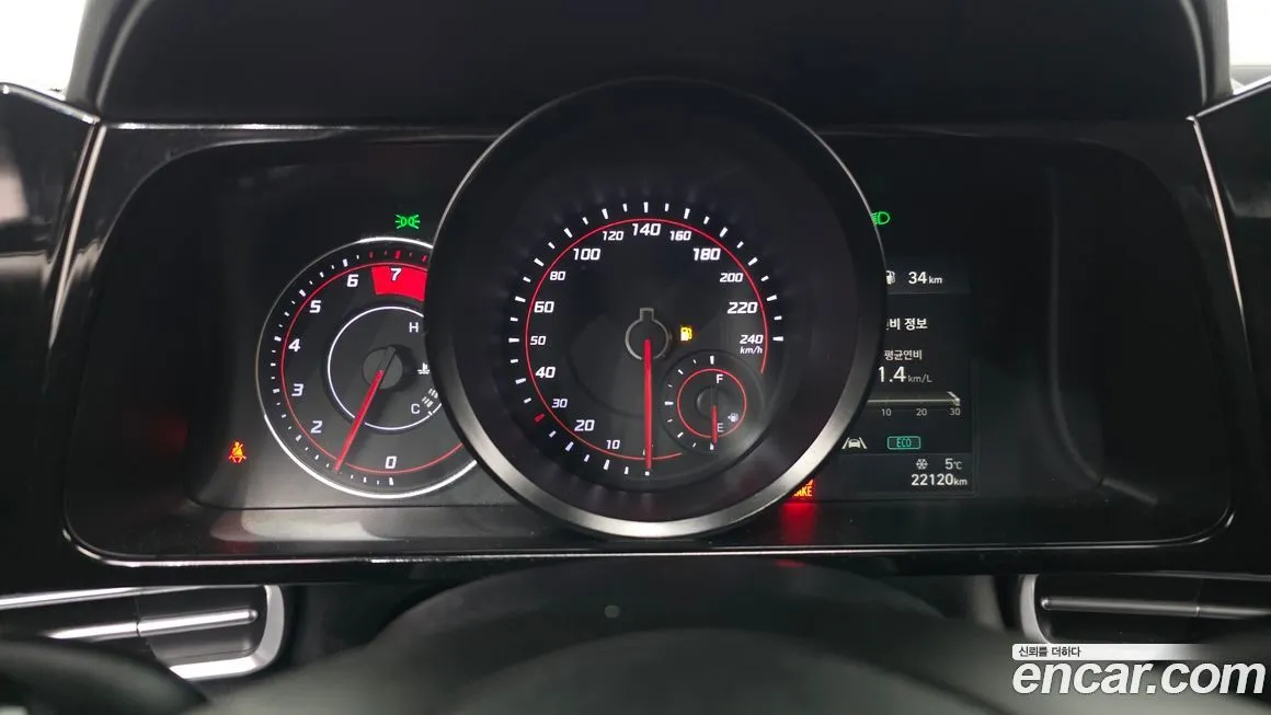Hyundai AVANTE 2021 из KR, фото 6