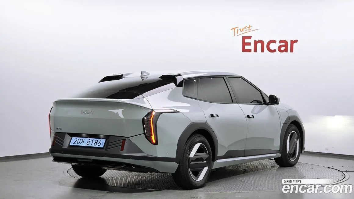 Kia EV4 2026 из KR, фото 4