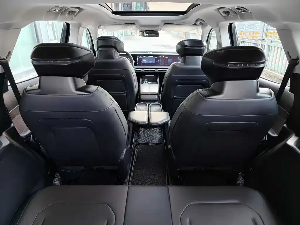 Ford Edge 2024 из CN, фото 7