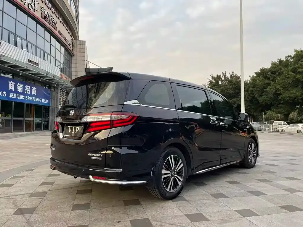 Honda Odyssey 2021 из CN, фото 2