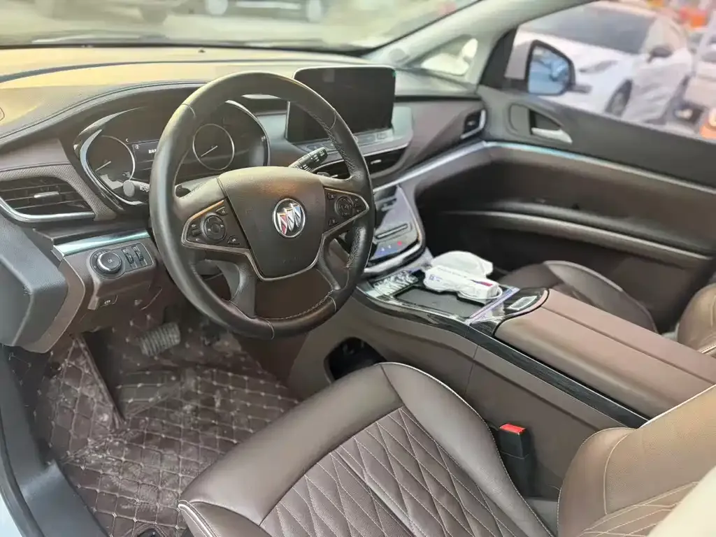 Buick GL8 2021 из CN, фото 8