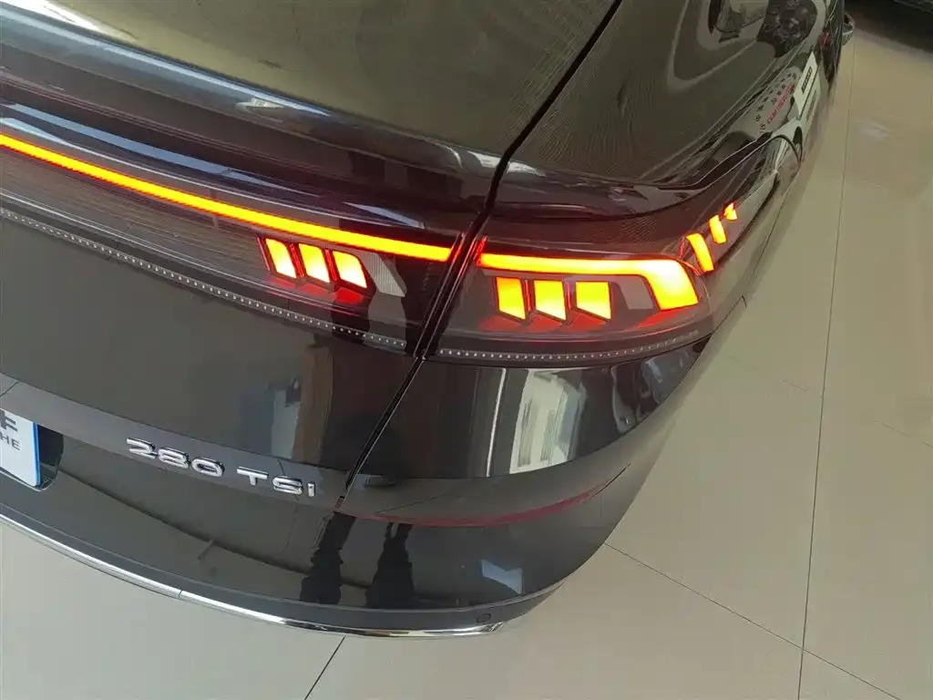 Volkswagen Lamando 2024 из CN, фото 3