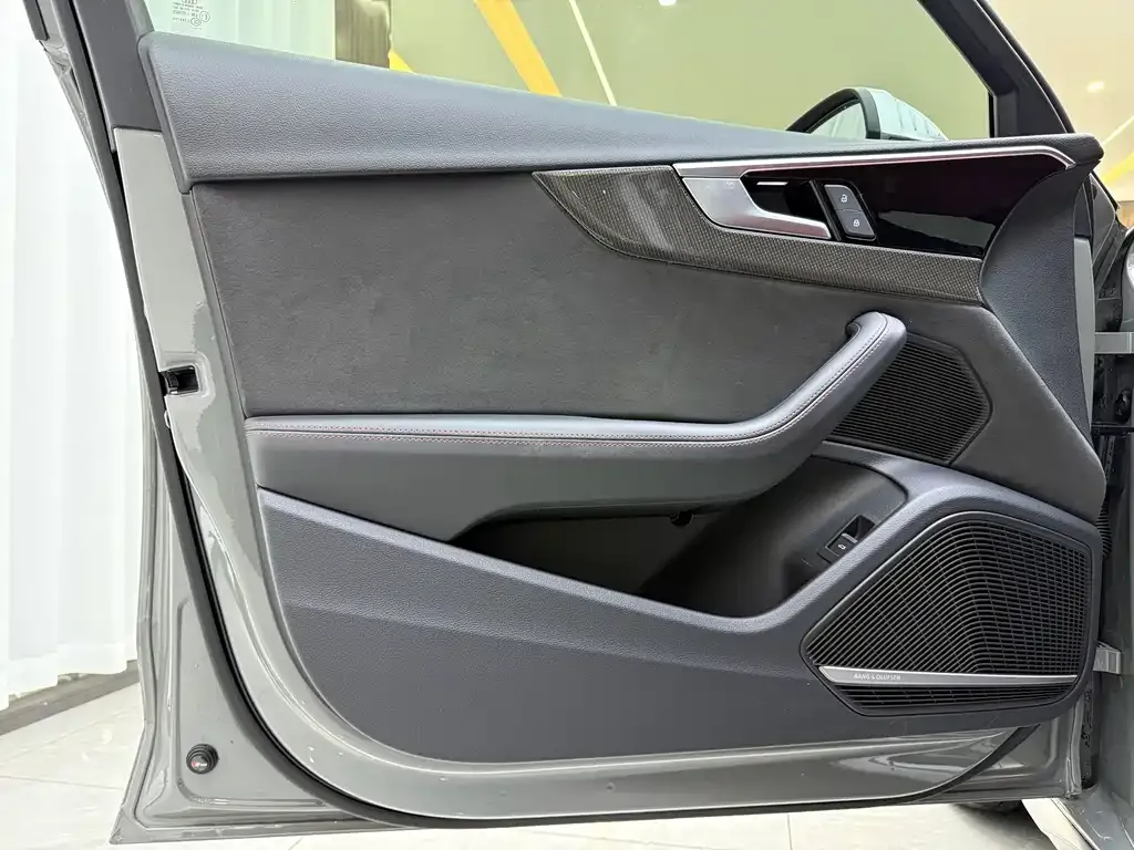 Audi S4 2022 из CN, фото 9