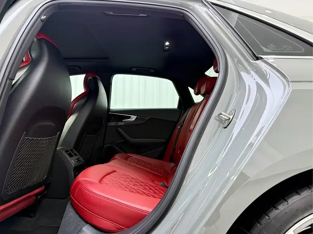 Audi S4 2022 из CN, фото 7