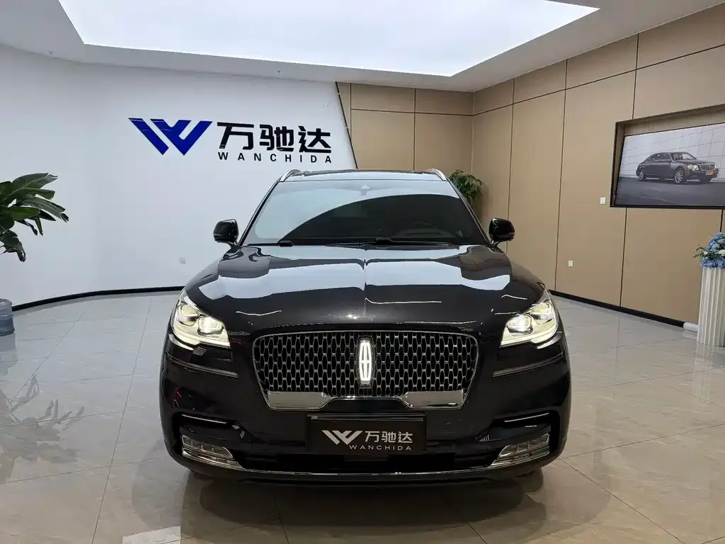 Lincoln Aviator 2021 из CN, фото 9