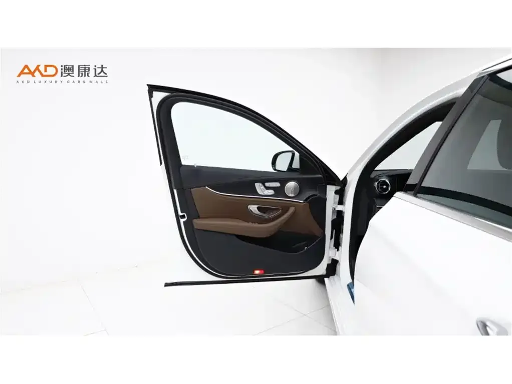 Mercedes-Benz E-Class 2021 из CN, фото 7
