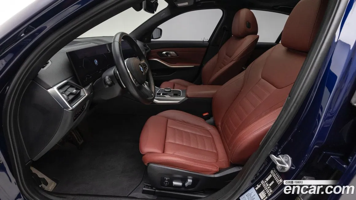 BMW 3-Series 2023 из KR, фото 10