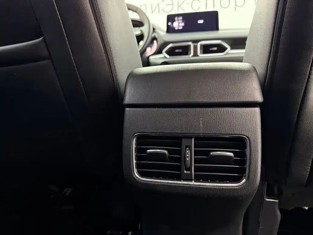 Mazda CX-5 2023 из CN, фото 8