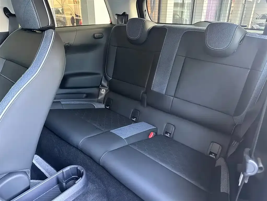 MINI Cooper EV 2025 из CN, фото 6