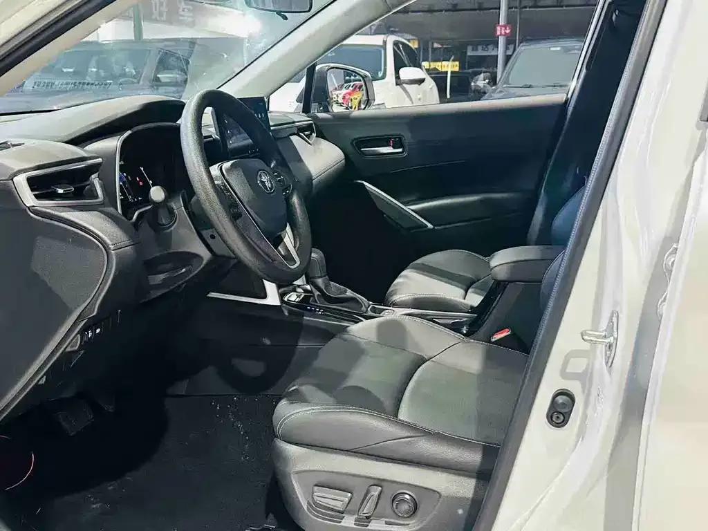 Toyota Frontlander 2025 из CN, фото 10