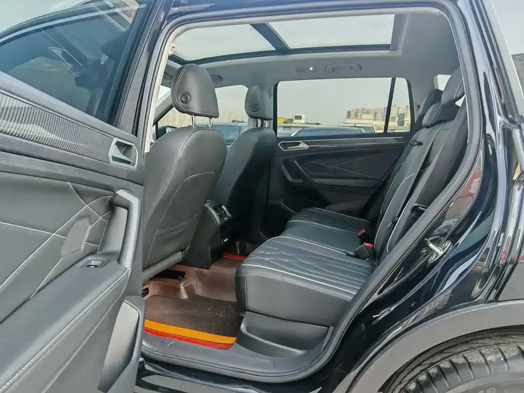 Volkswagen Tiguan L 2024 из CN, фото 9