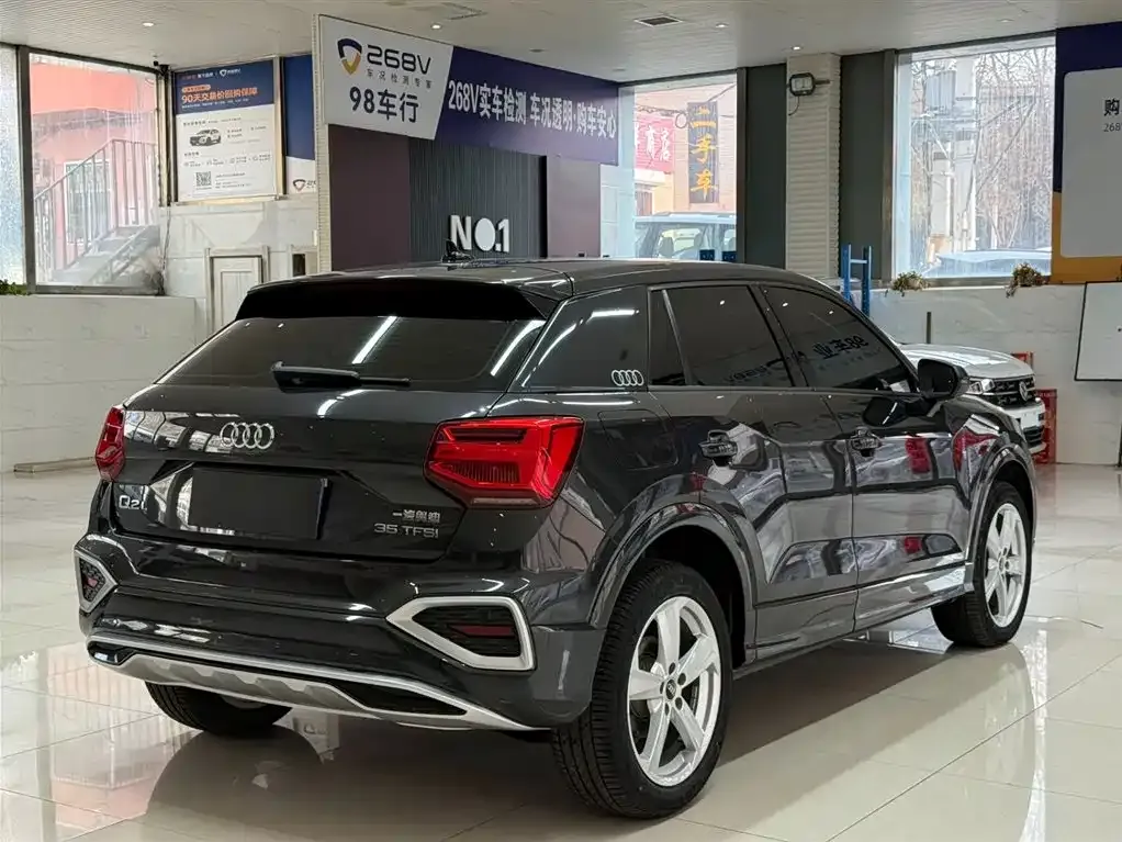 Audi Q2L 2022 из CN, фото 4