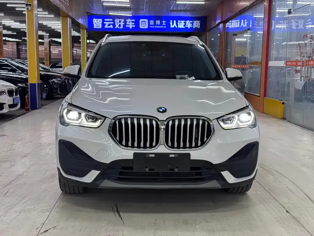 BMW X1 2021 из CN, фото 6