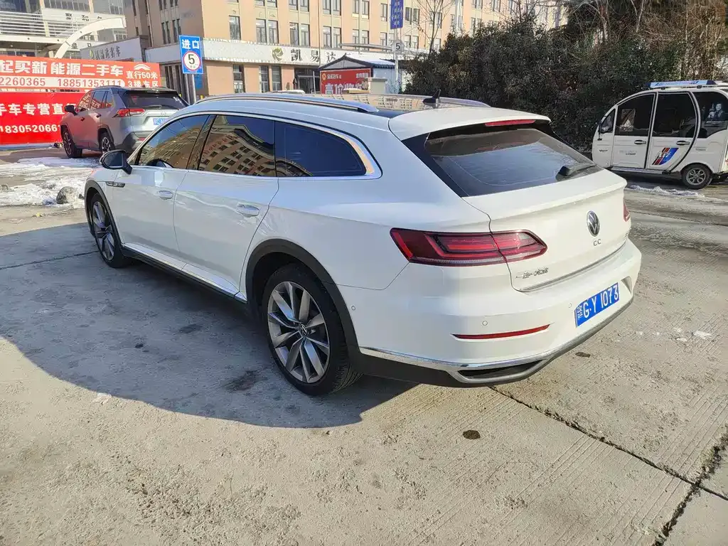 Volkswagen CC 2023 из CN, фото 7