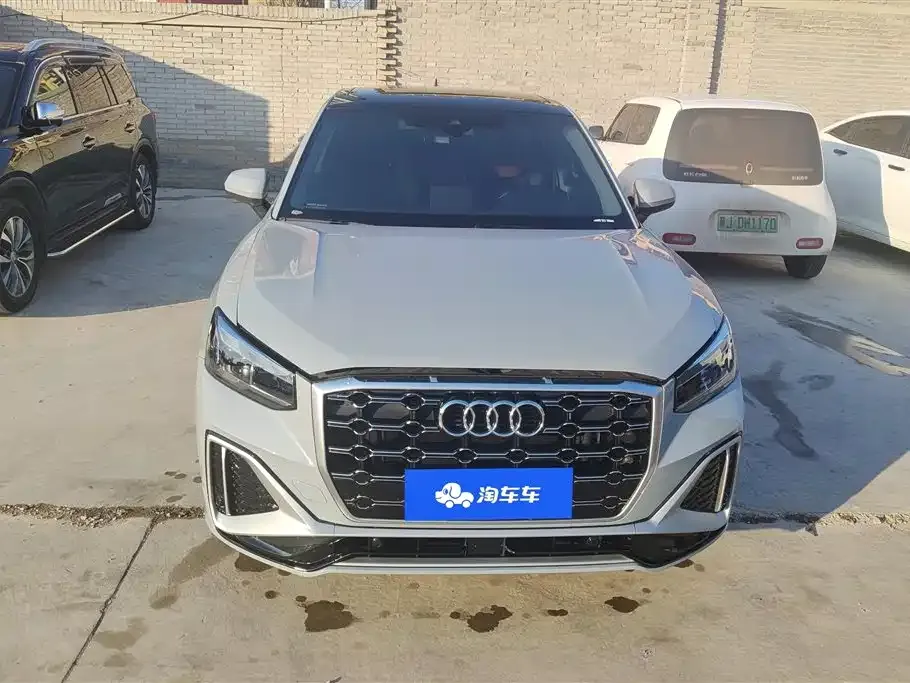 Audi Q2L 2023 из CN, фото 8