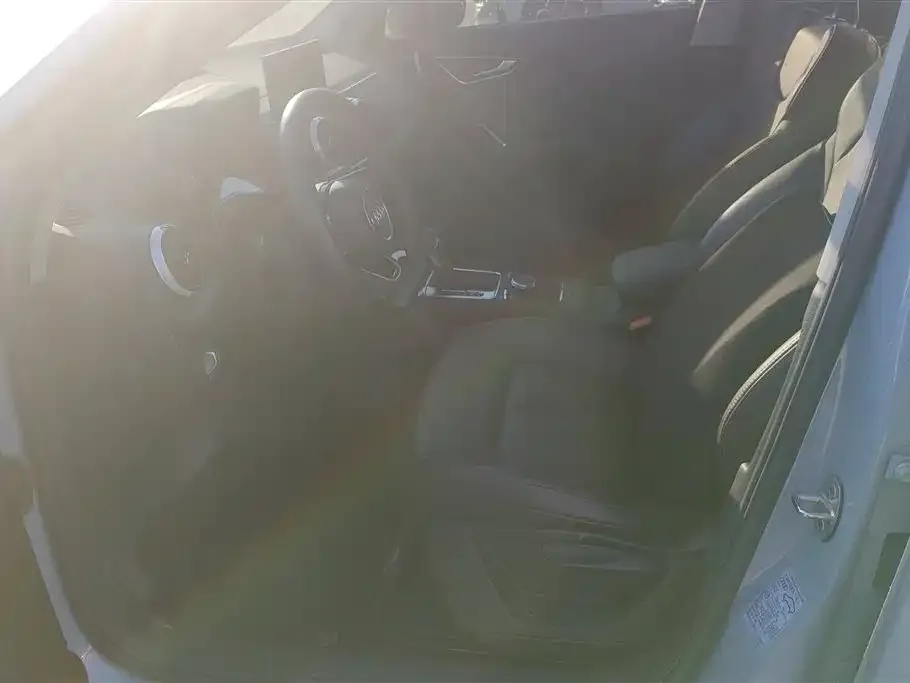 Audi Q2L 2023 из CN, фото 4