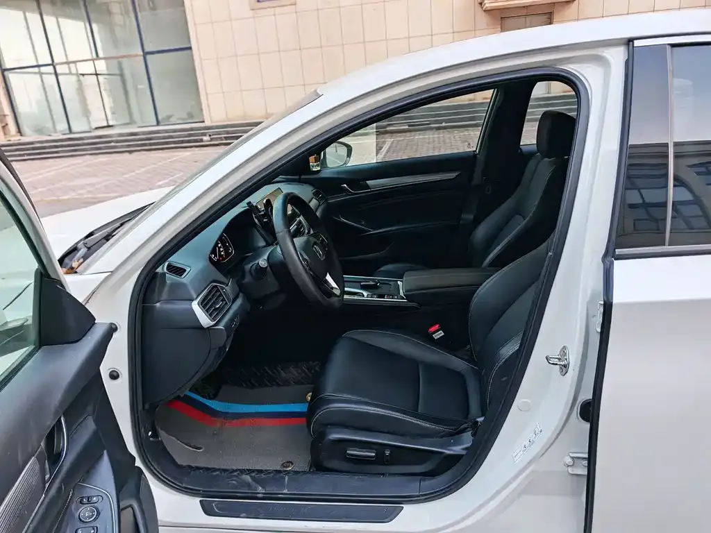 Honda Inspire 2022 из CN, фото 6