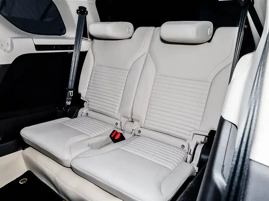 Land Rover Discovery 2024 из CN, фото 5