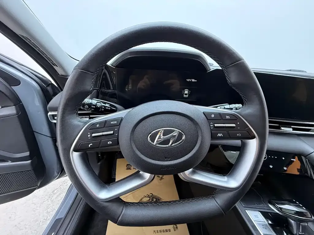 Hyundai Elantra 2022 из CN, фото 10