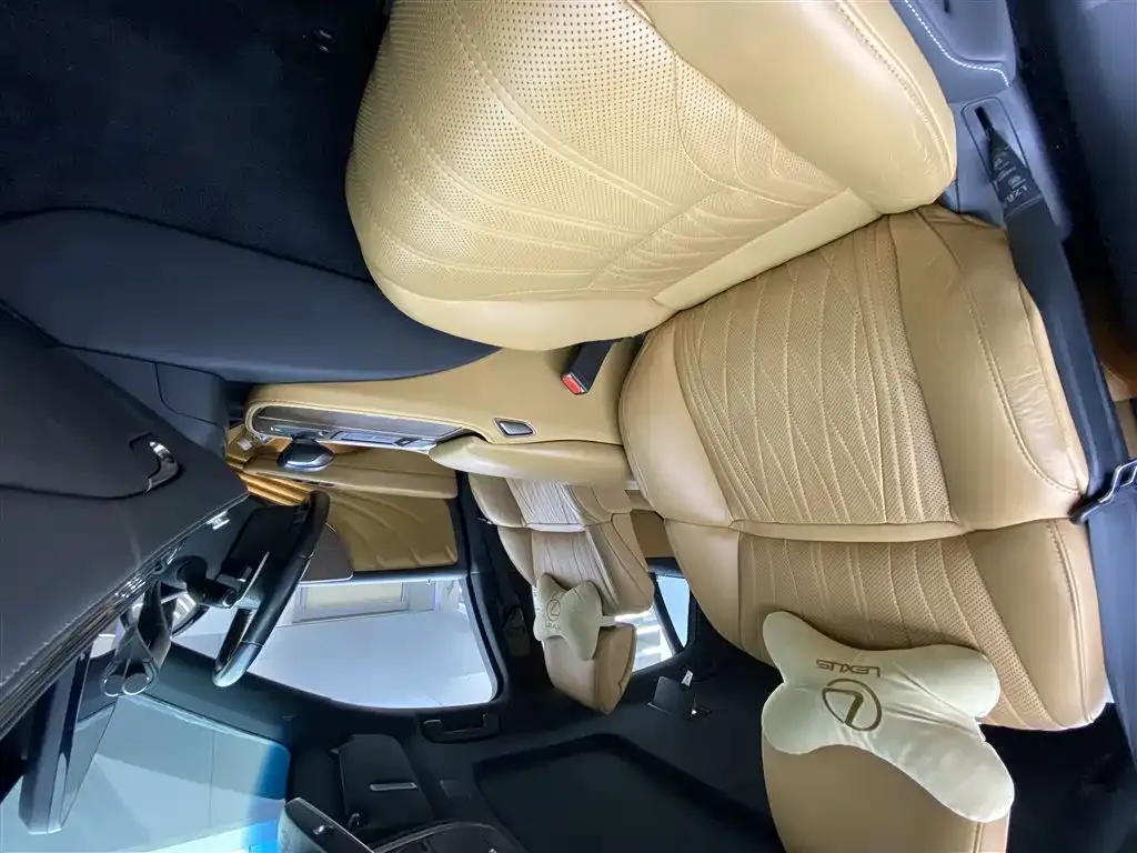 Lexus LS 2021 из CN, фото 7