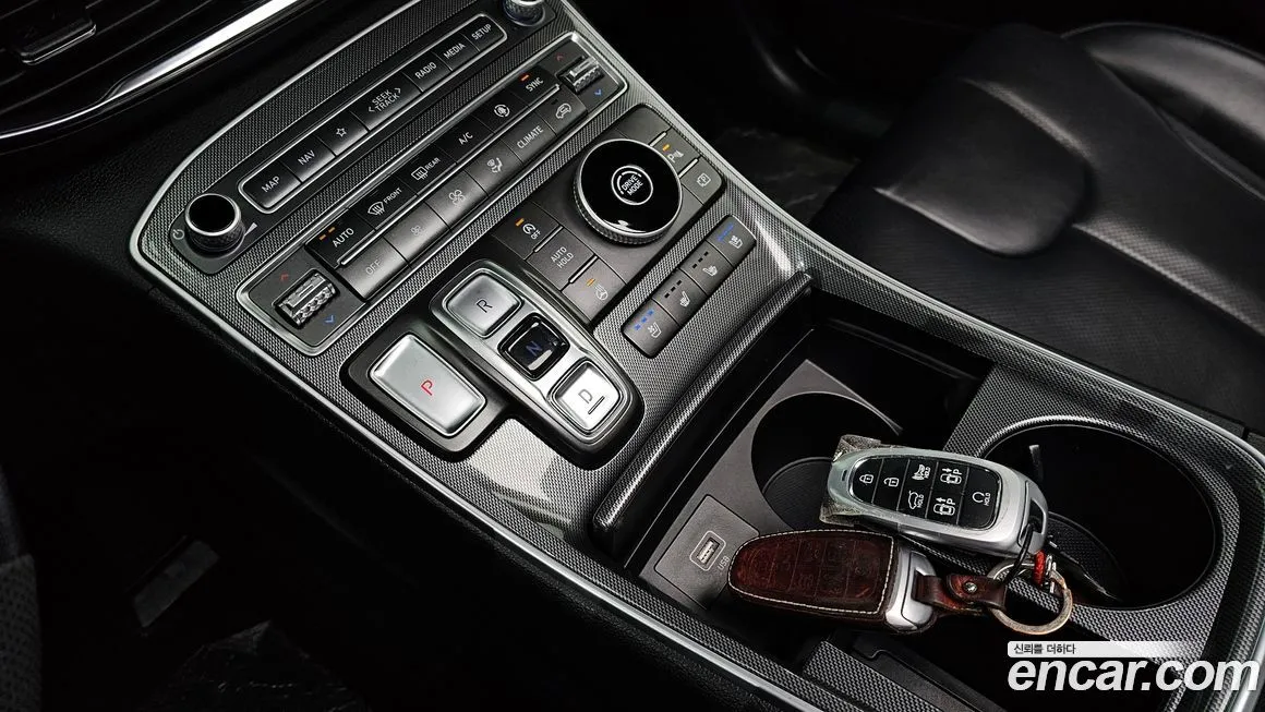Hyundai Santafe 2021 из KR, фото 8