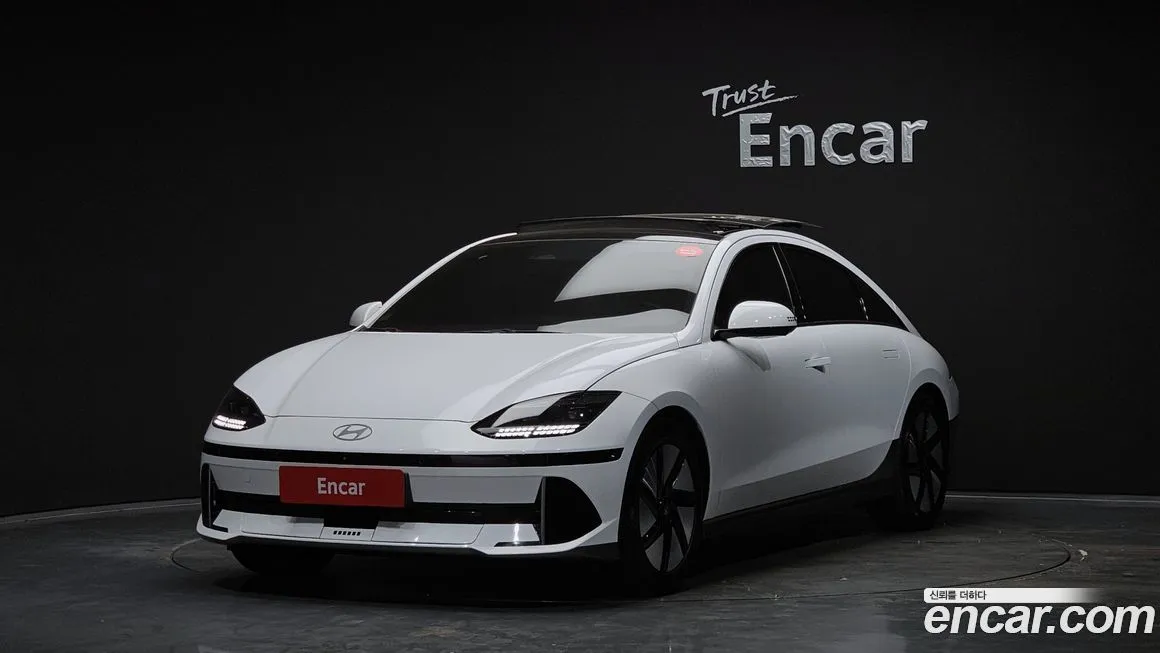 Hyundai Ioniq6 — фото 1