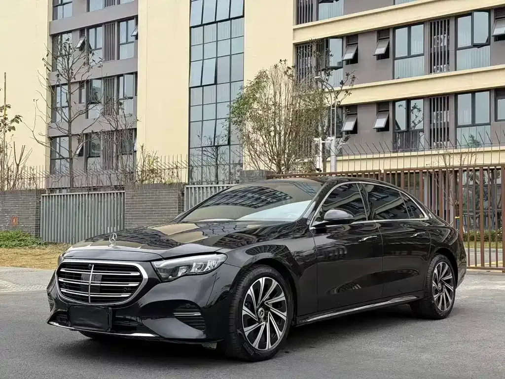Mercedes-Benz E-Class 2025 из CN, фото 1