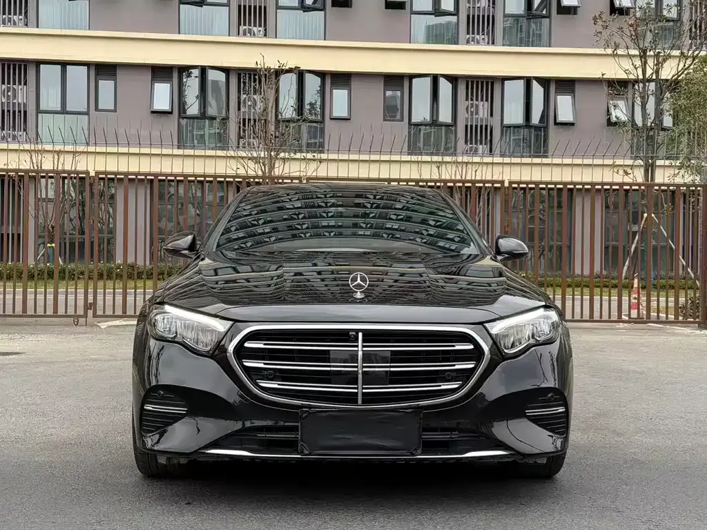 Mercedes-Benz E-Class 2025 из CN, фото 8