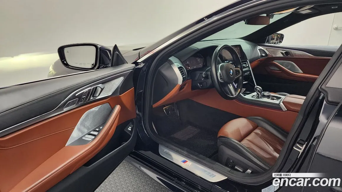 BMW 8-Series 2021 из KR, фото 3