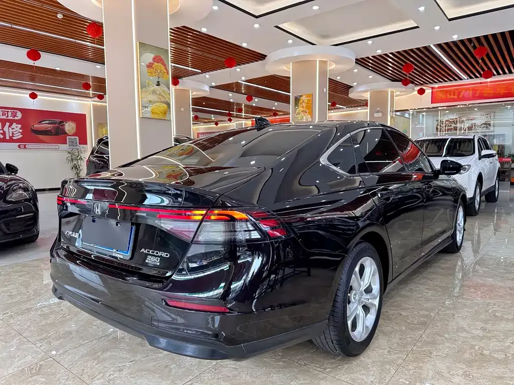 Honda Accord 2023 из CN, фото 5