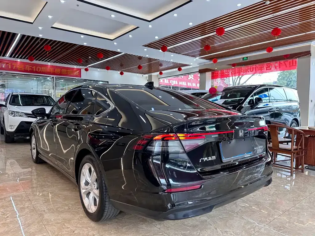 Honda Accord 2023 из CN, фото 9