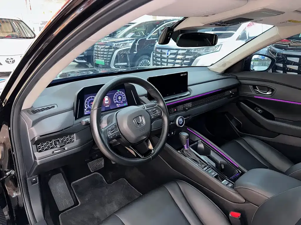 Honda Accord 2023 из CN, фото 4