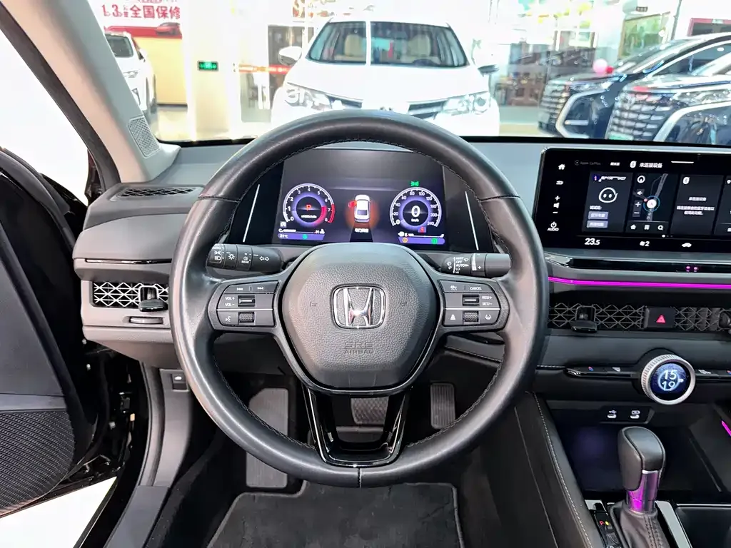 Honda Accord 2023 из CN, фото 2