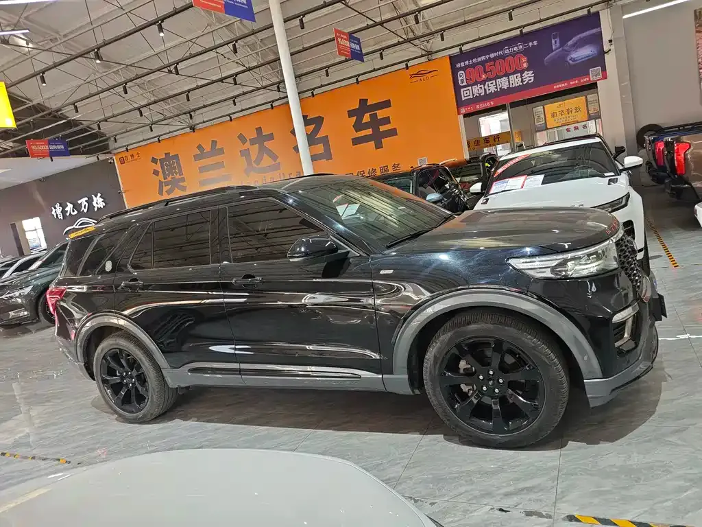 Ford Explorer 2021 из CN, фото 10